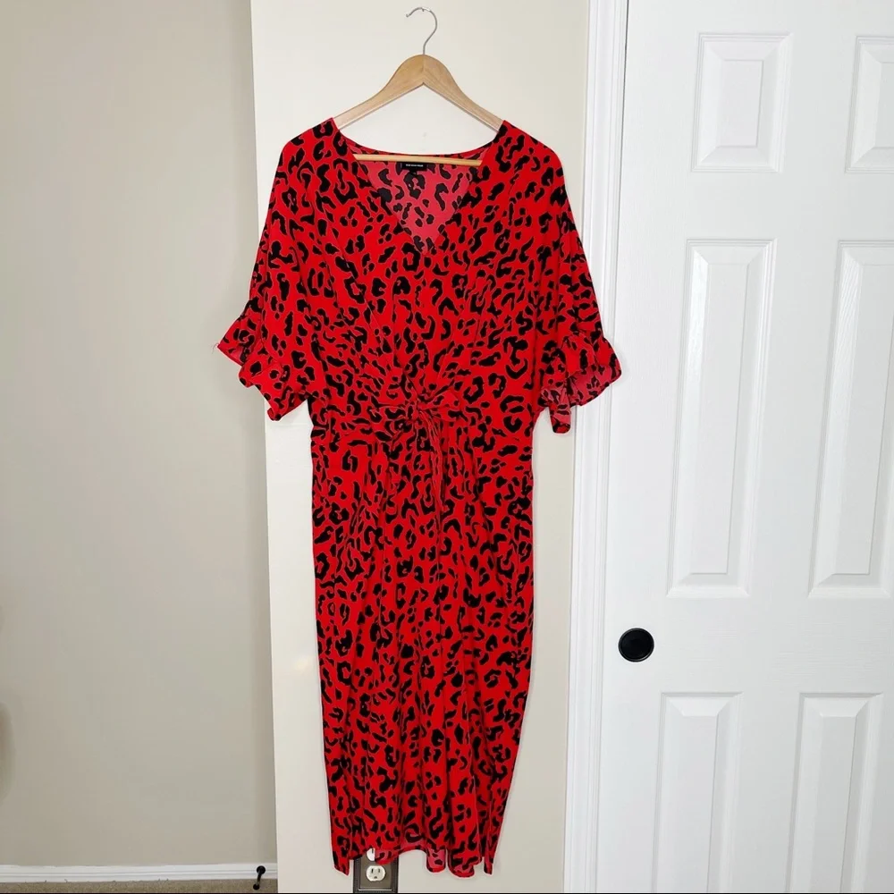 Who What Wear Flutter Elbow Sleeve Animal Print Dress - Picture 4 of 7
